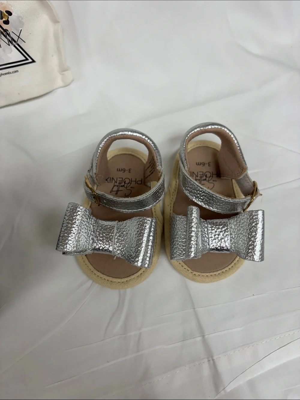 NIB Silver baby Bow Sandals Sz 3-6 months by The Spotted Phoenix